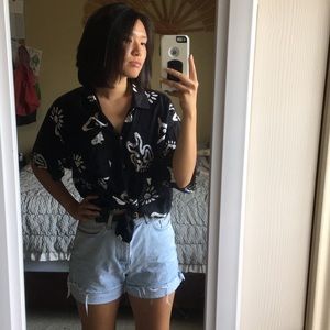 RESERVED Vintage print button up blouse size m